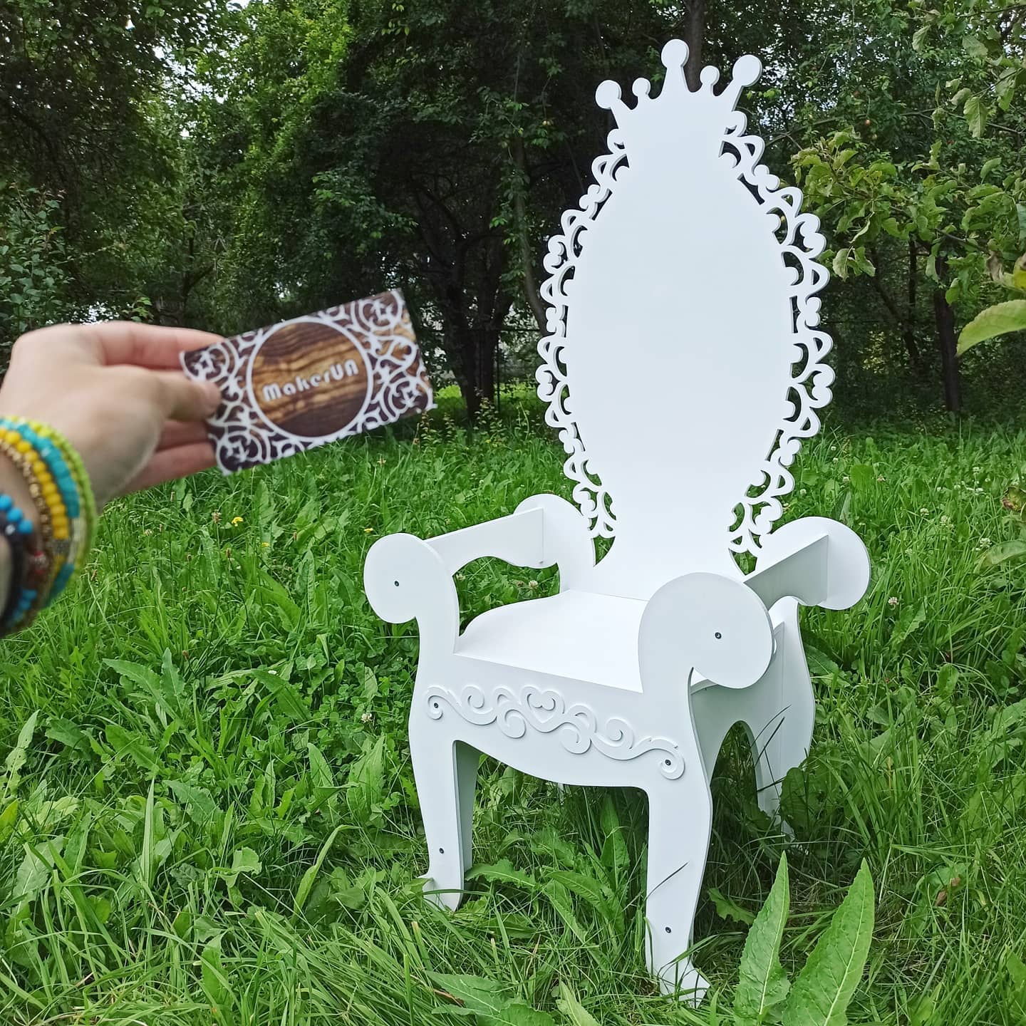 Wooden Throne Chair 05 birthday party decoration girl boy baby shower wood event party prop shop photo booth arch white pink lace laser cut style - MakerUA