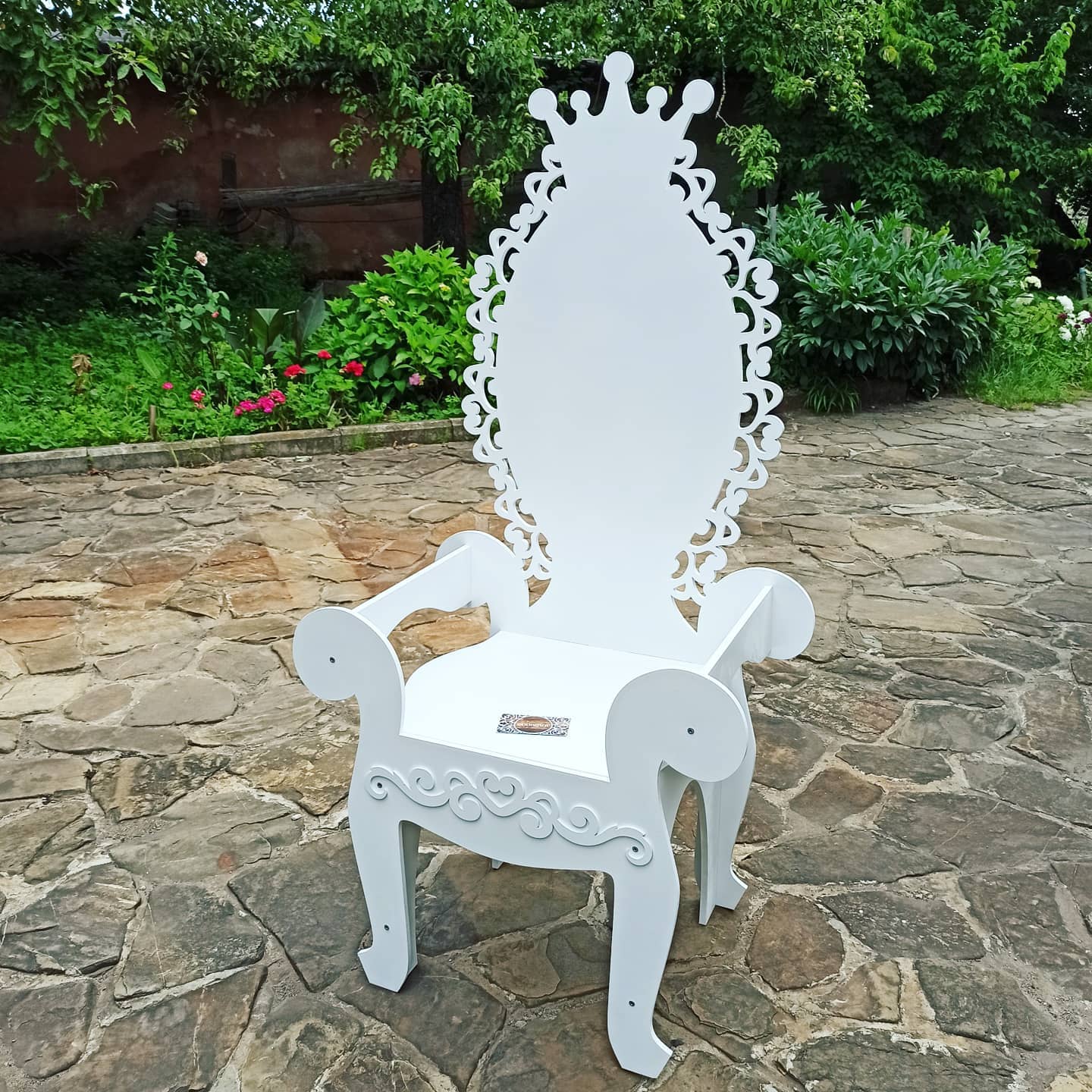 Wooden Throne Chair 05 birthday party decoration girl boy baby shower wood event party prop shop photo booth arch white pink lace laser cut style - MakerUA
