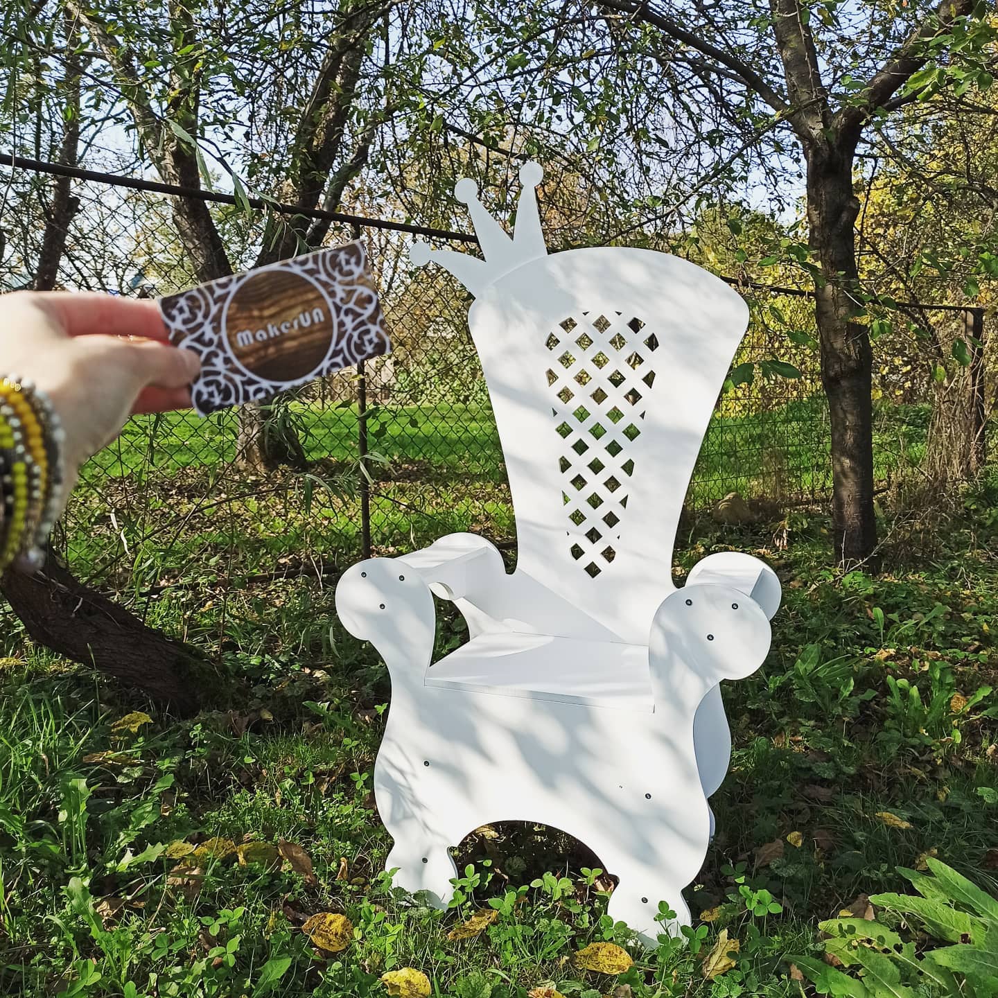 Wooden Throne Chair 04 birthday party decoration princess girl boy baby shower wood event party prop shop photo booth crown white pink blue - MakerUA