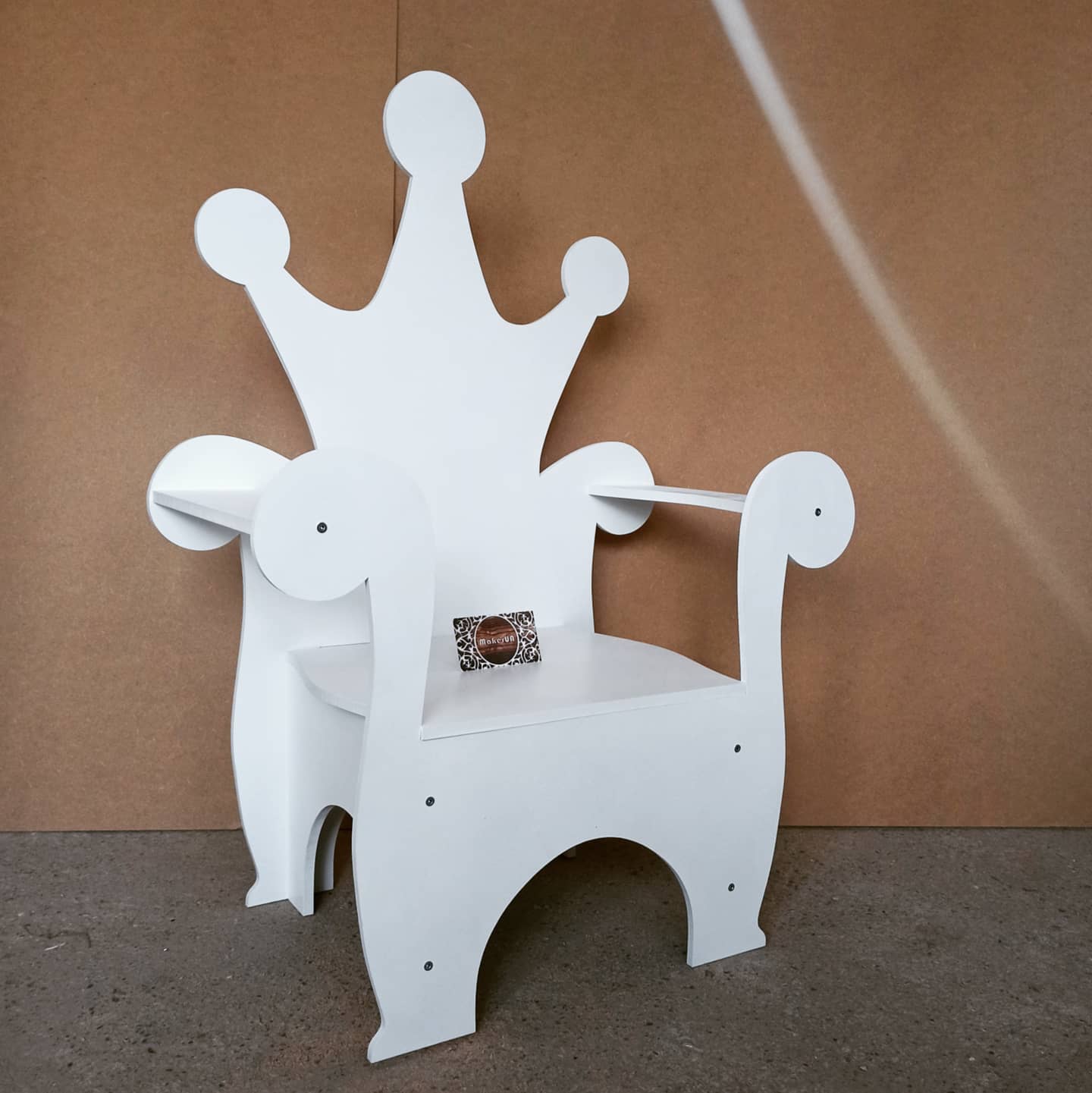 Wooden Throne Chair 03 birthday party decoration girl boy baby shower wood event party prop shop photo booth arch white pink blue crown kids furniture - MakerUA