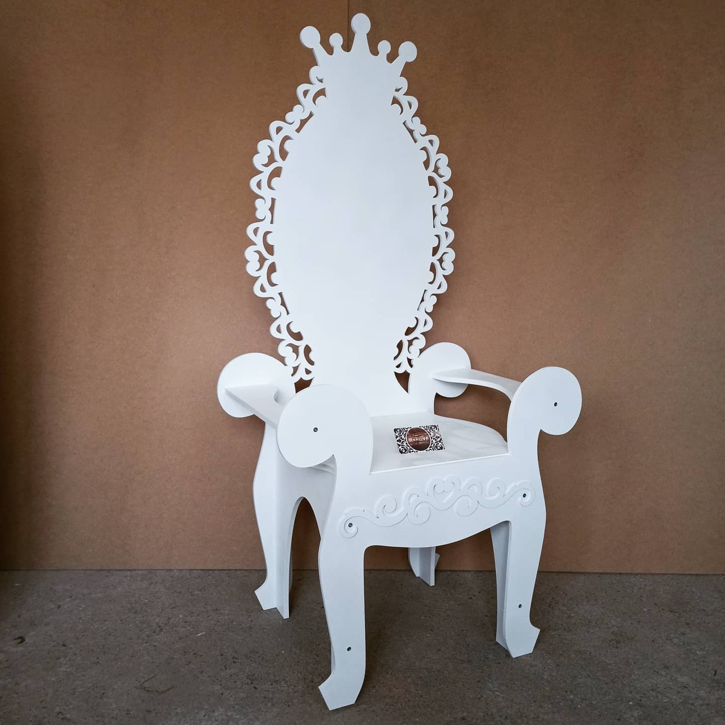 Wooden Throne Chair 05 birthday party decoration girl boy baby shower wood event party prop shop photo booth arch white pink lace laser cut style - MakerUA