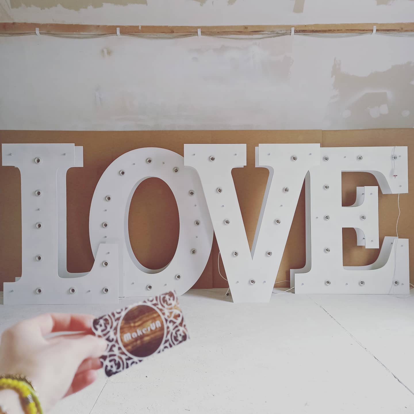 Foldable LOVE letters light up marquee led neon sign ornaments backdrop birthday decoration numbers arch large giant big large huge party props decor - MakerUA