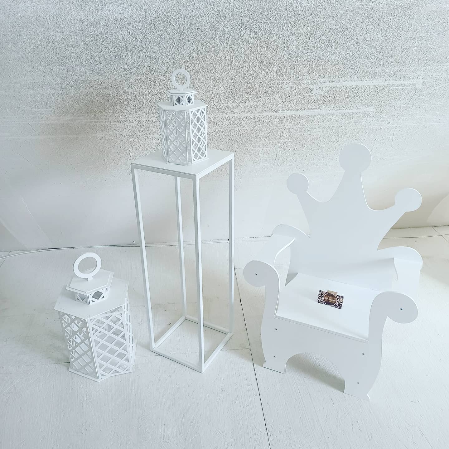 Wooden Throne Chair 03 birthday party decoration girl boy baby shower wood event party prop shop photo booth arch white pink blue crown kids furniture - MakerUA