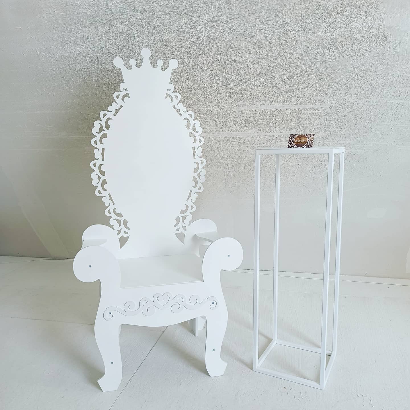 Wooden Throne Chair 05 birthday party decoration girl boy baby shower wood event party prop shop photo booth arch white pink lace laser cut style - MakerUA