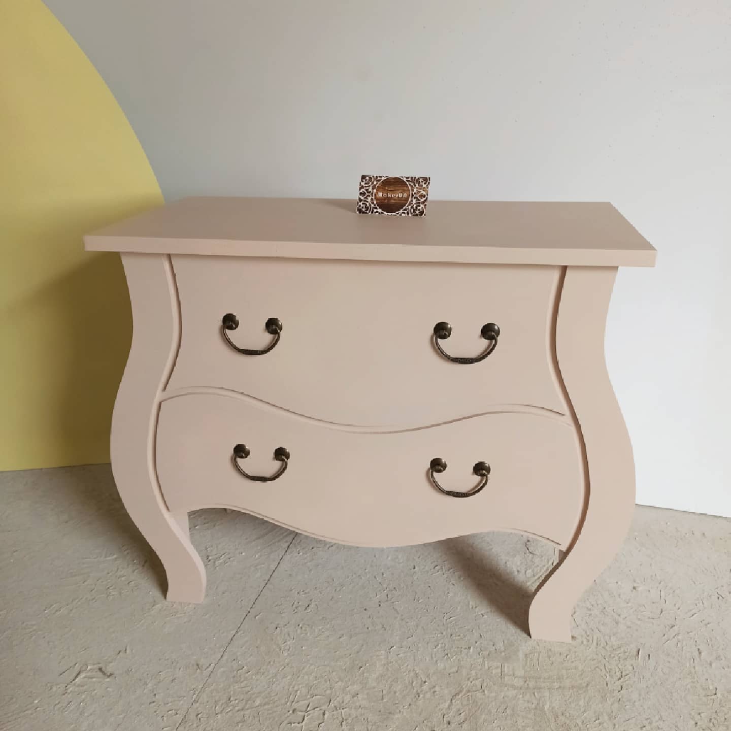 Decorative cabinet table stand not open - MakerUA