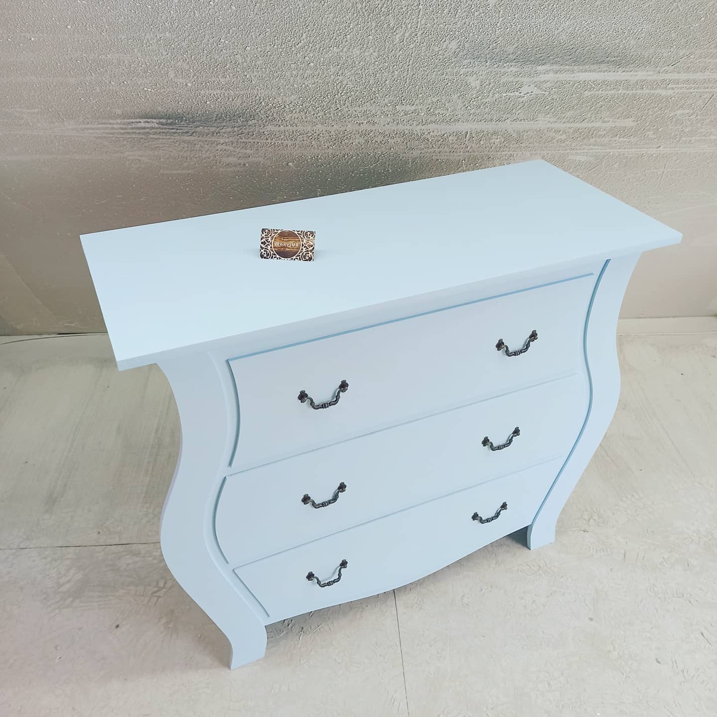 Decorative cabinet table stand not open - MakerUA