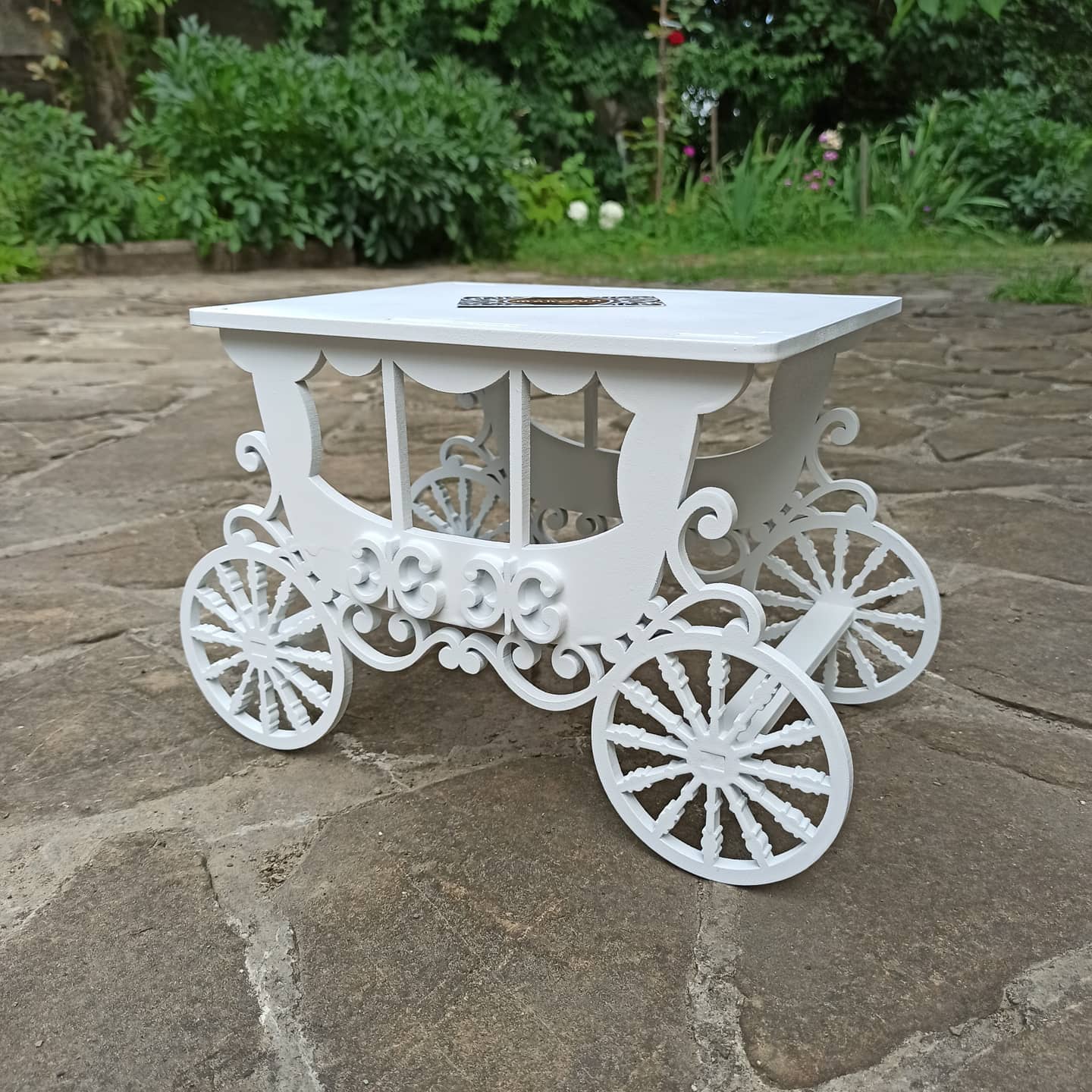 Carriage candy bar sweet stand cake parties birthday wedding table decorations buffet coach cart party delights cupcake tray white boho style treats decor - MakerUA