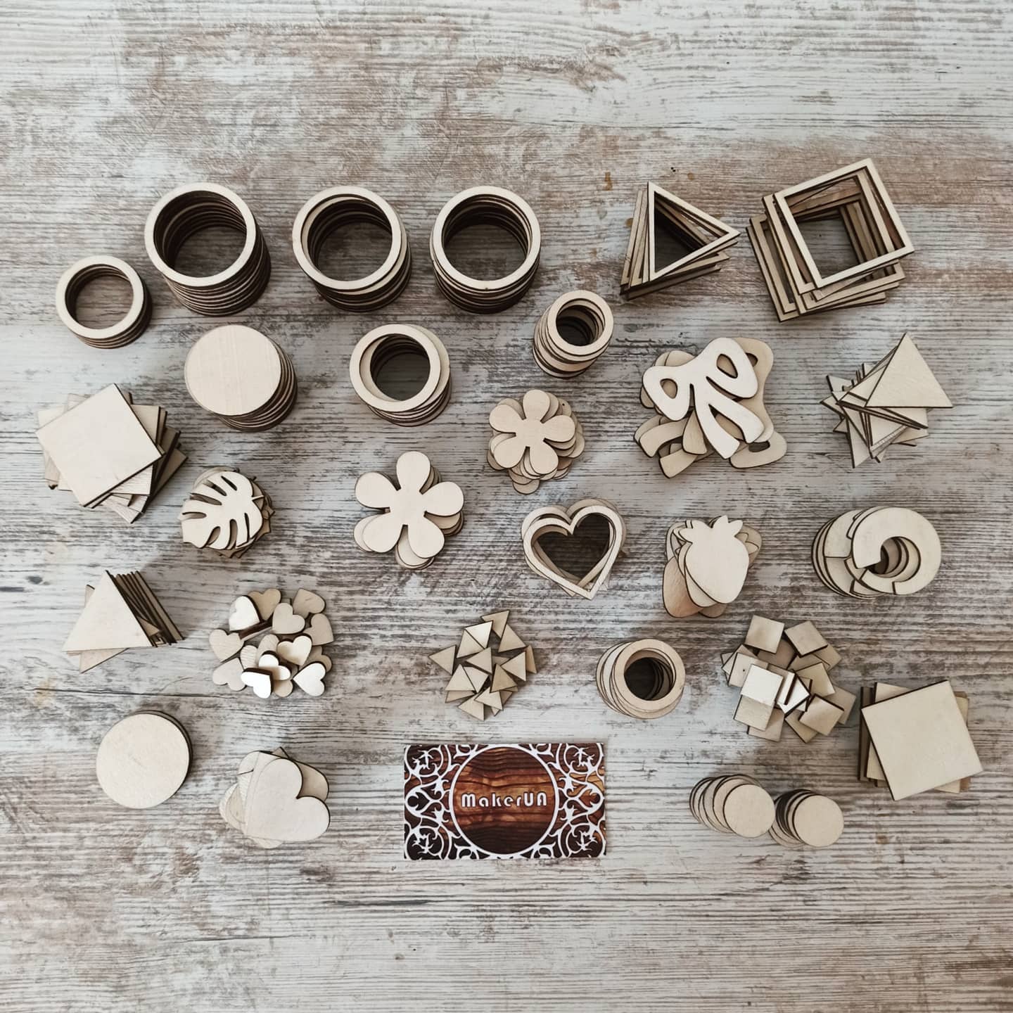 50pcs craft shapes creativity cutout diy unfinished unpainted mini jewelry earrings macrame ornaments needlework shaped eco natural plywood wood wooden embellishment plaques decorations decor - MakerUA