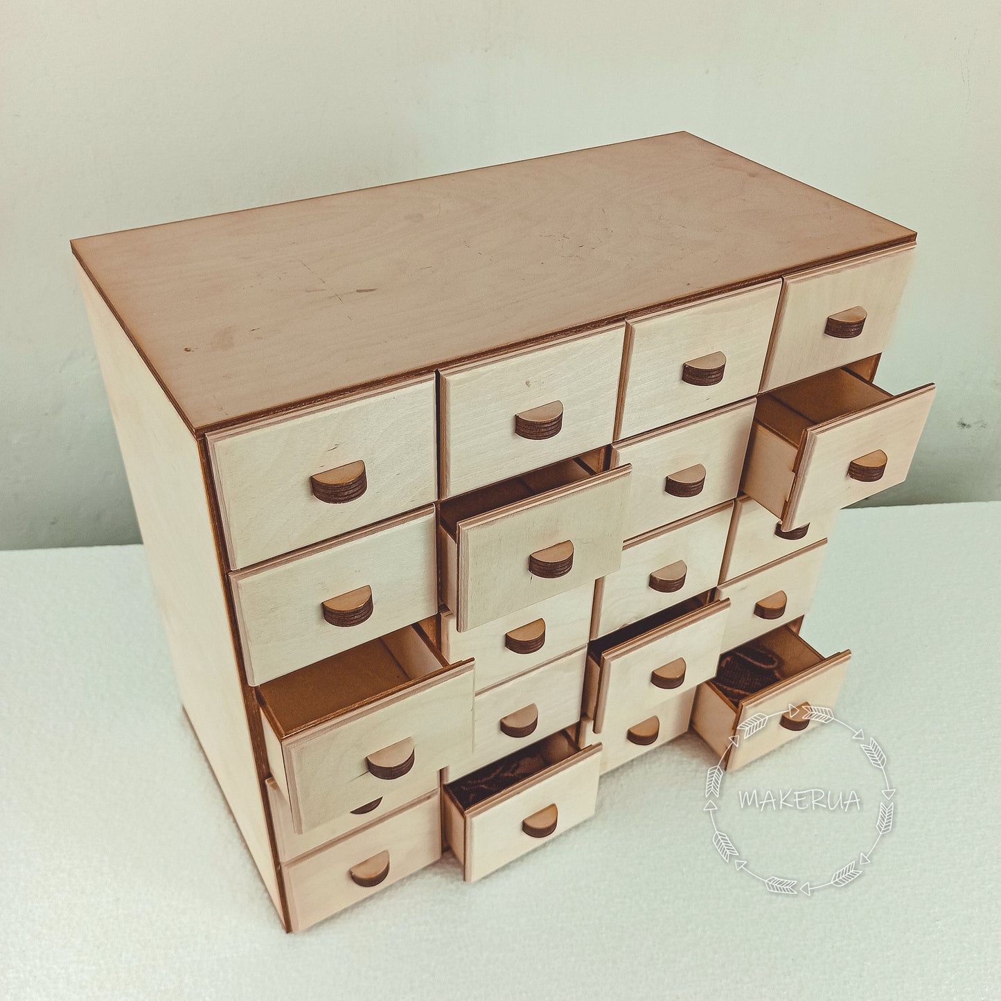 Wooden box - MakerUA