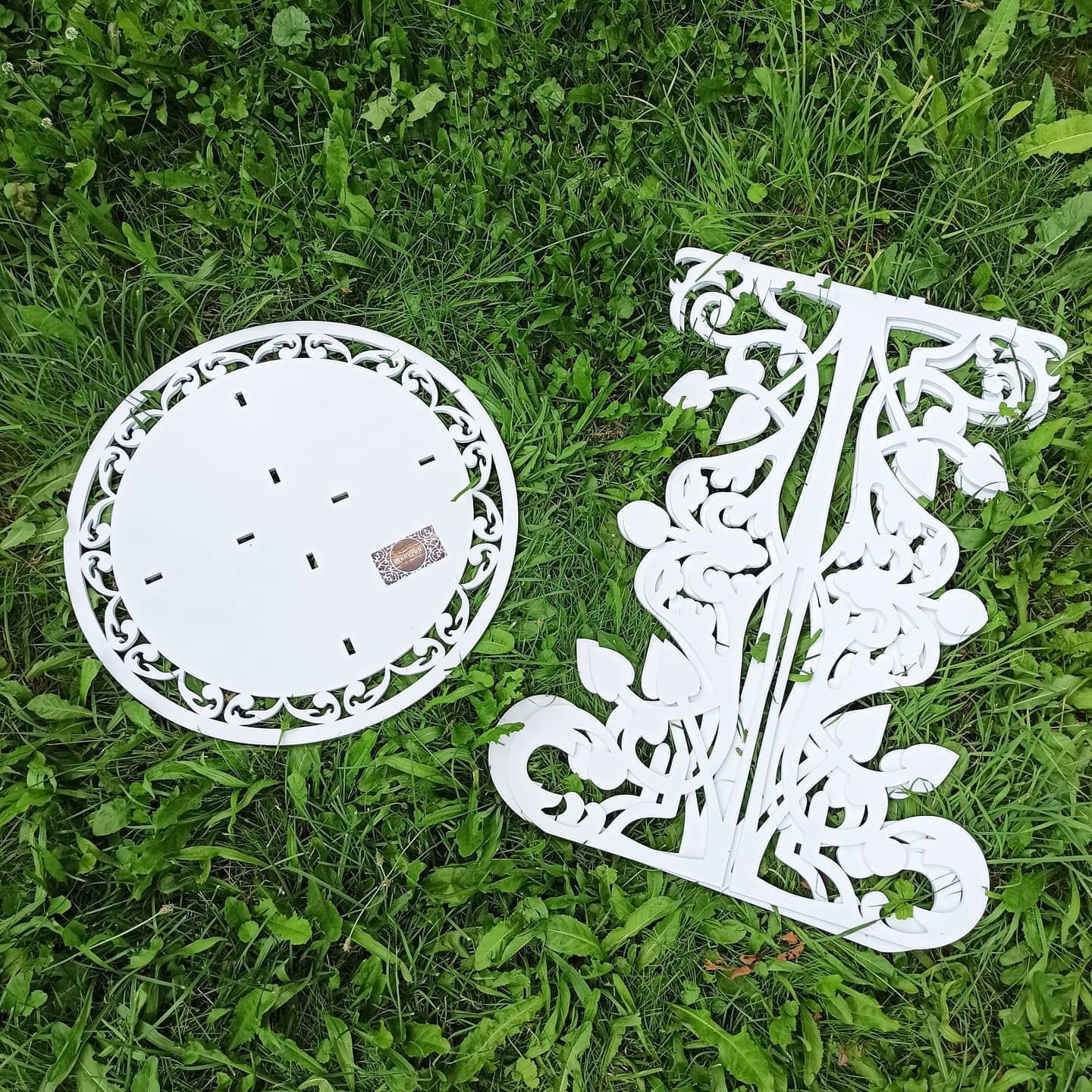 Table decorations accent plywood wooden wood white plant flower sweet cake stand pedestal baby shower birthday wedding event party prop shop photo booth balloon arch victorian style decor - MakerUA