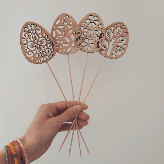 Handmade Holiday Decor to Brighten Every Season