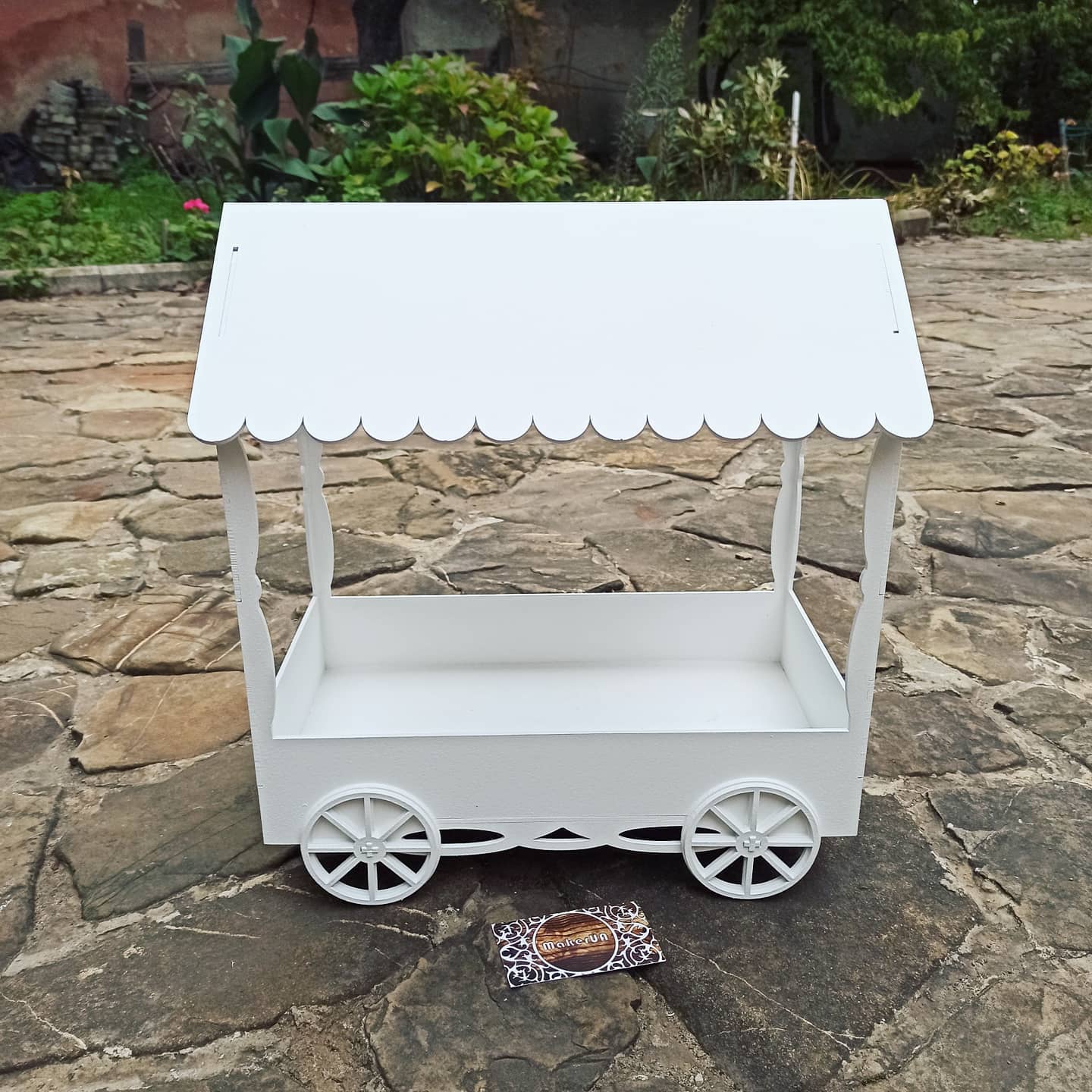 Candy Bar carriage sweet stand cake parties birthday wedding table decorations buffet coach cart party delights cupcake tray white style treats decor