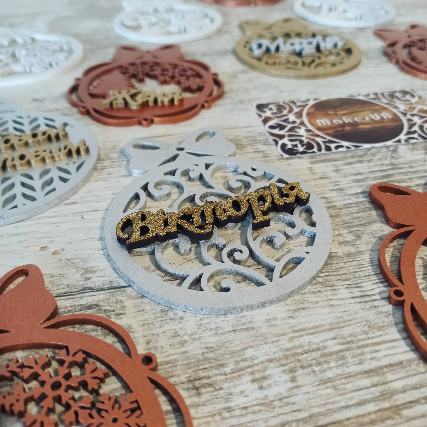 Personalized Christmas Ornaments Name Wooden Decorations Tree Hanging Kindergarten Gift Classmate Preschool Keepsake Teacher Student Decor Style Z