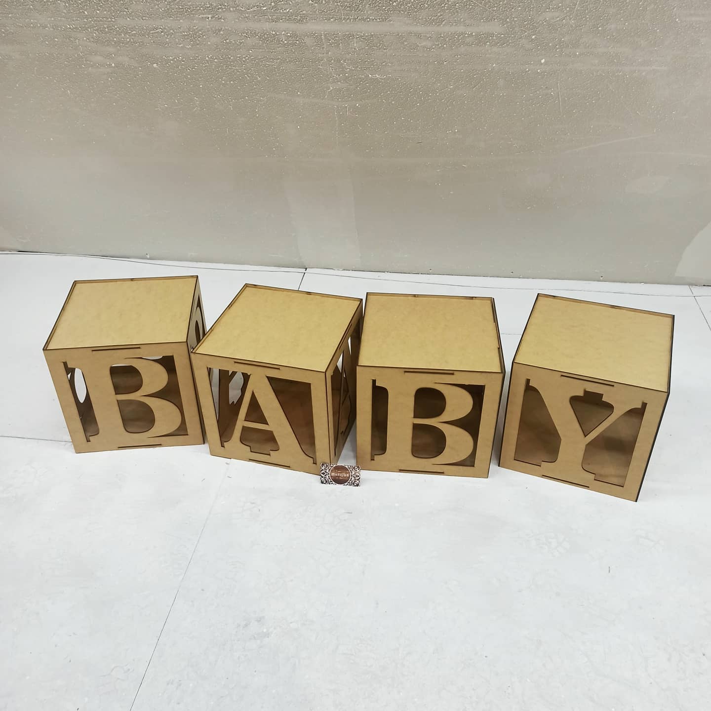 Box baby name love text numbers letters 0-9 A-Z