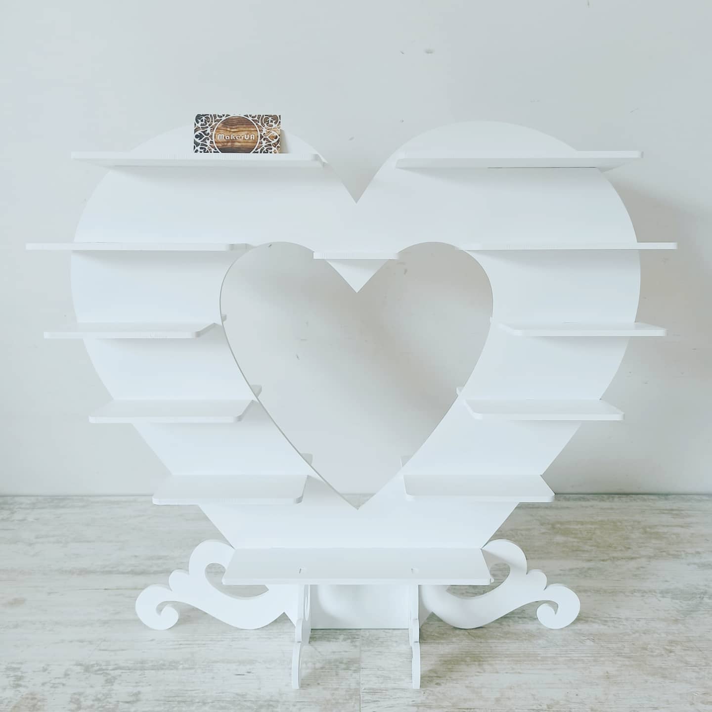 Heart shape candy bar sweet stand 02 cake parties birthday wedding table decorations buffet cart party delights cupcake tray white style treats decor