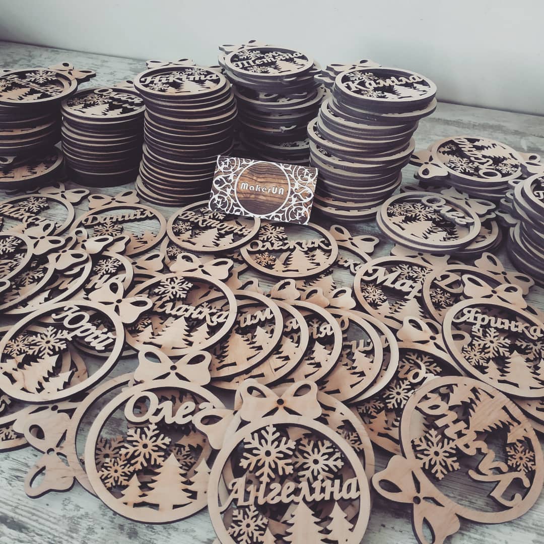 Personalized Christmas Ornaments Name Wooden Decorations Tree Hanging Kindergarten Gift Classmate Preschool Keepsake Teacher Student Decor Style J