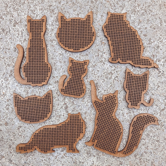 Set of 8 Cross Stitch Blank cat embroidery decorations pendant wooden shapes for DIY jewelry cute gift wood bead hobby thread home decor ornaments needlecraft style