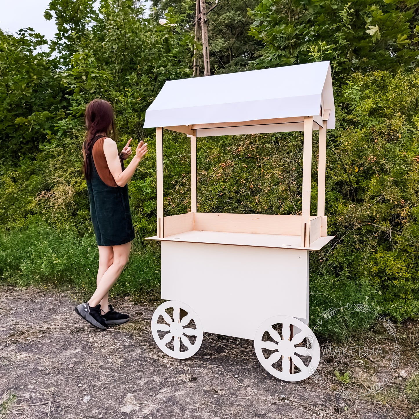 Wooden Cart stand display for wedding birthday product display stands event festival christmas market wooden hay man rustic bar party decor